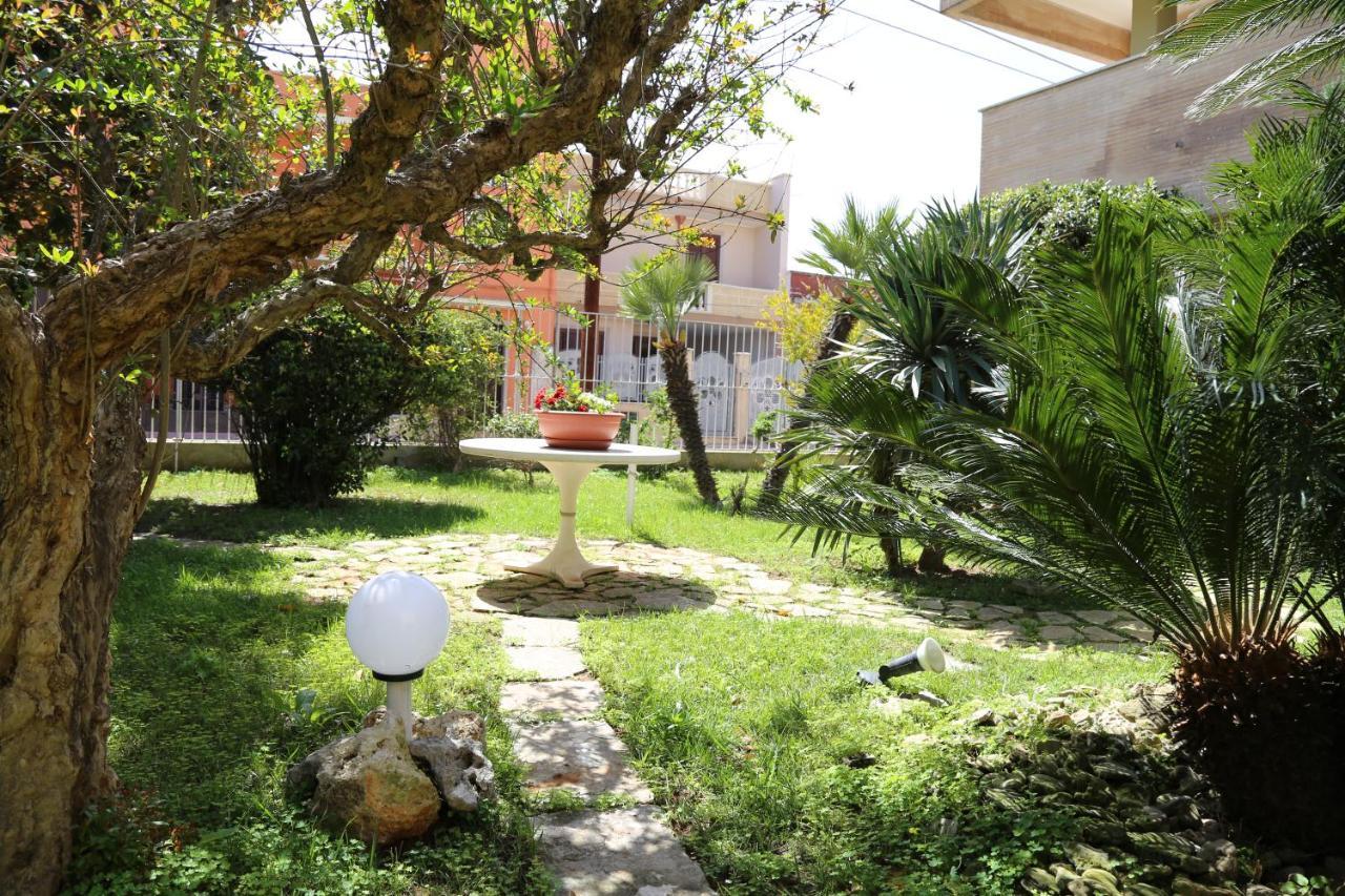 Virò House Bed & Breakfast Squinzano Ngoại thất bức ảnh